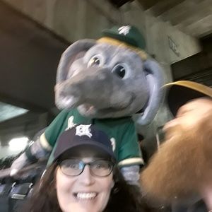 Meet your Posher, Kris